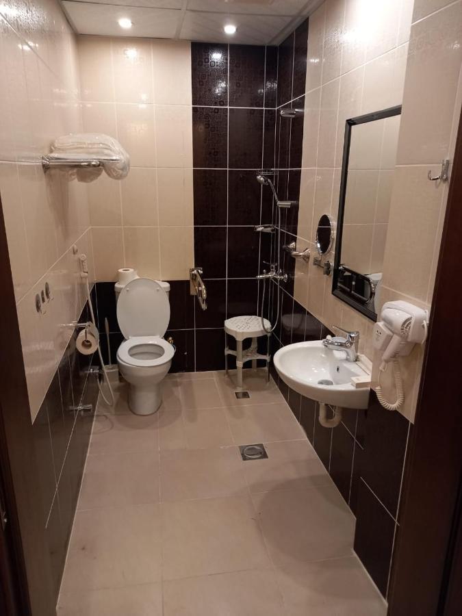 Al Ayniah Hotel Medina Luaran gambar